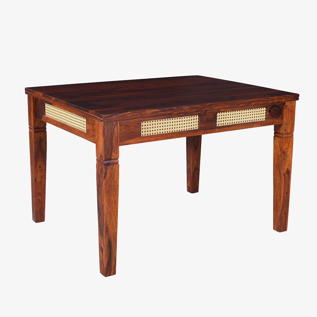 4 seater dining table size